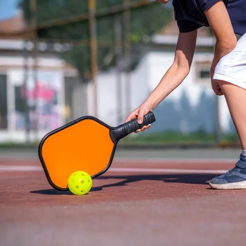 Κουπί Pickleball, ποια είναι η ενσωματωμένη διαδικασία θερμής πίεσης;